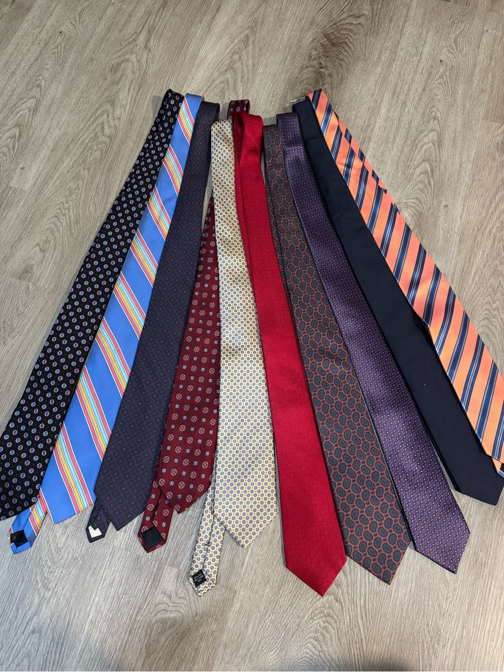 Men's Assorted Dress Ties - Classic Styles